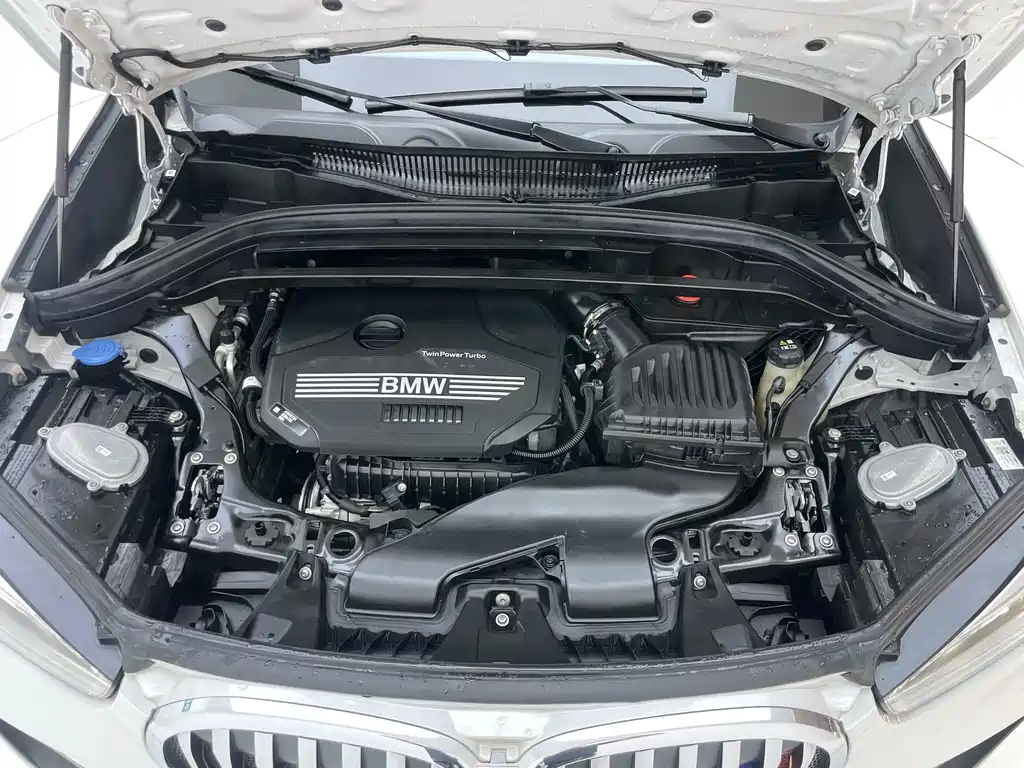BMW X1 2022 sDrive20Li Fashion Model купить на сайте DeffCars