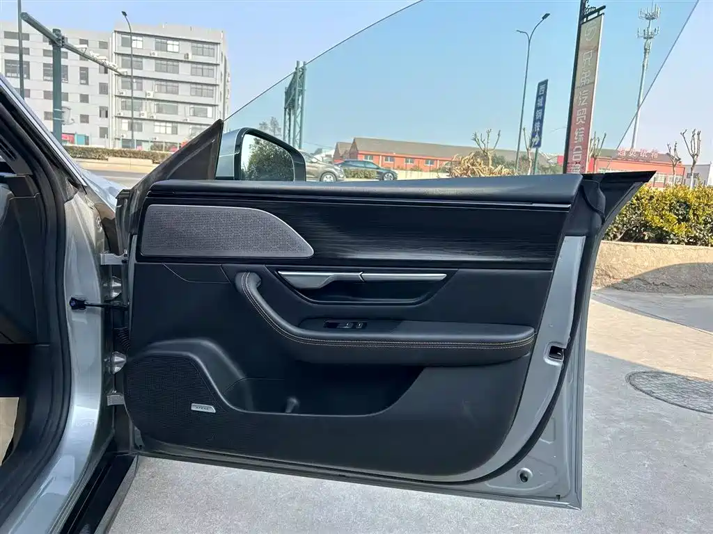 Xpeng P7 2022 model 480G+ купить на сайте DeffCars