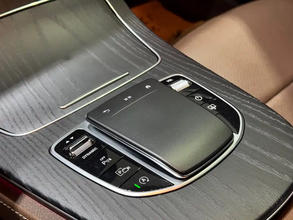 Mercedes-Benz E-Class 2023 E 300 L Sports Luxury купить на сайте DeffCars