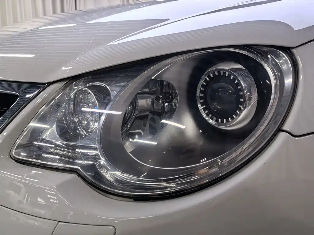 Volkswagen Eos 2010 2.0TSI DSG Luxury Edition купить на сайте DeffCars
