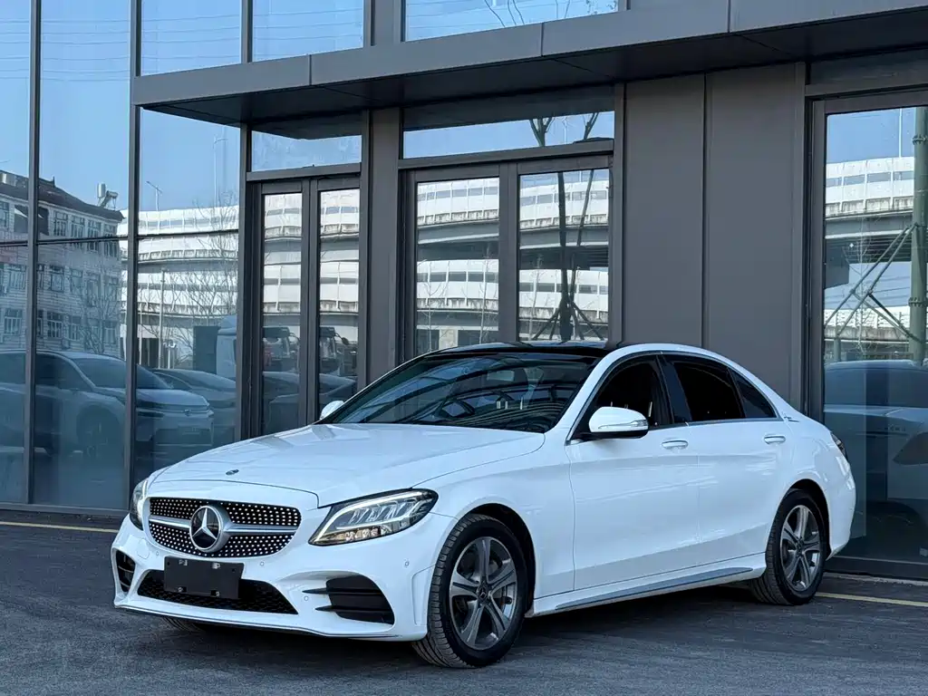 Mercedes-Benz C-Class 2019 C 260 L Sports Edition купить на сайте DeffCars