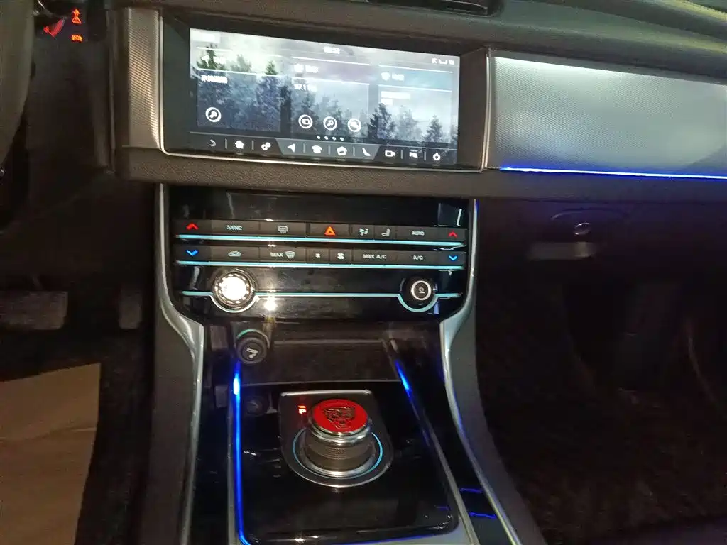 Jaguar XFL 2020 XFL 2.0T P200 2WD Elite Edition купить на сайте DeffCars