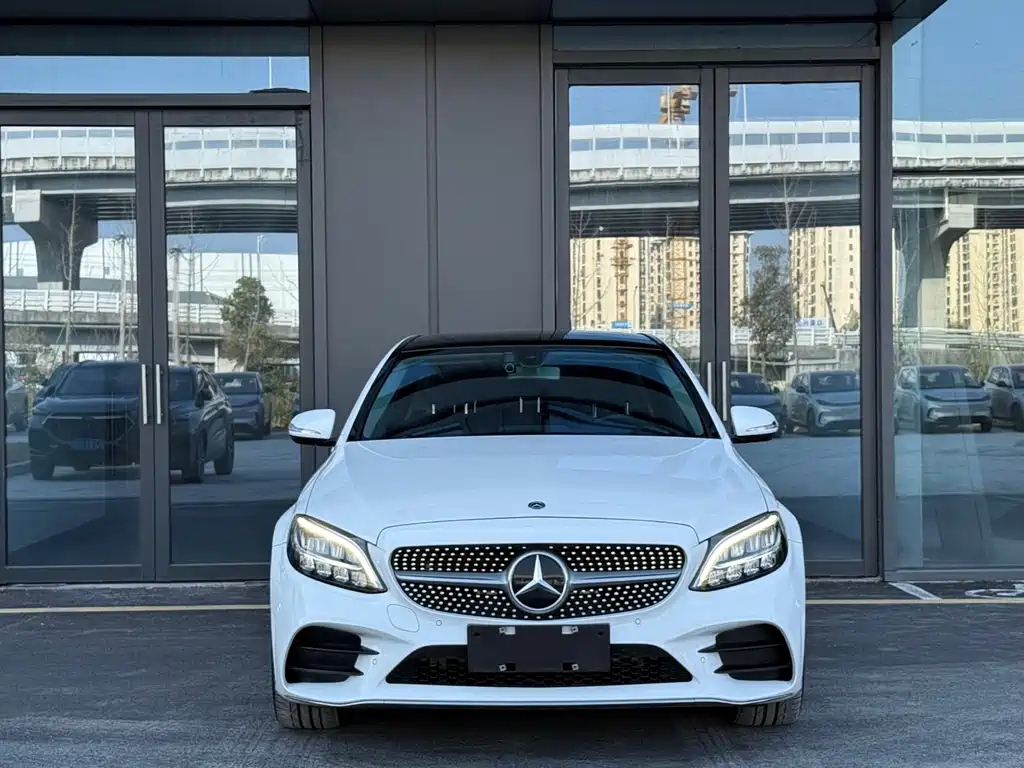 Mercedes-Benz C-Class 2019 C 260 L Sports Edition купить на сайте DeffCars