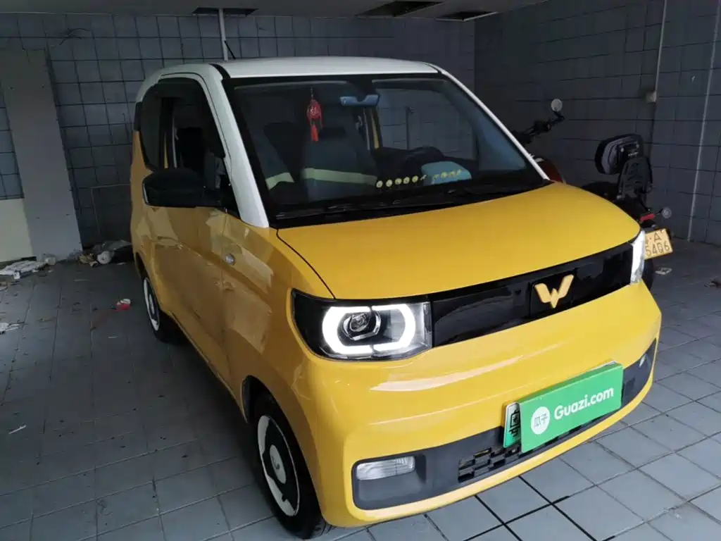Hongguang MINIEV 2021 Macaron sandwich 170km lithium iron phosphate купить на сайте DeffCars