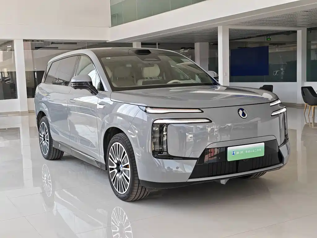 Denza N8L 2025 flagship model купить на сайте DeffCars