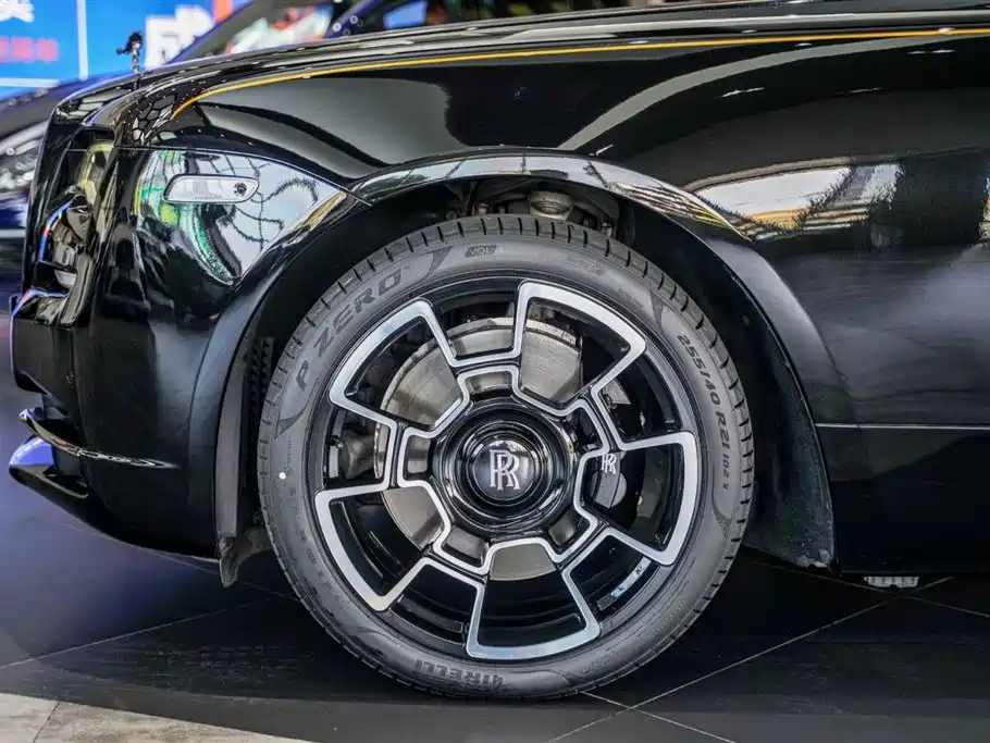 Phantom 2018 6.6T standard model купить на сайте DeffCars