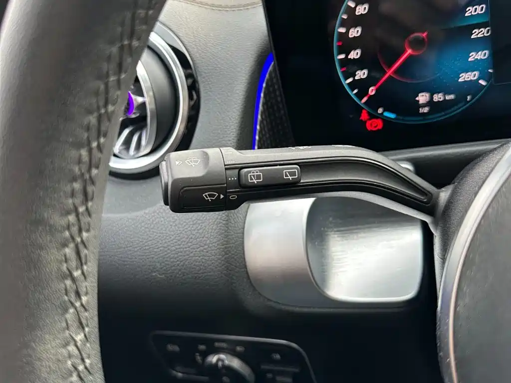 Mercedes-Benz GLB 2022 facelift GLB 200 fashion model купить на сайте DeffCars