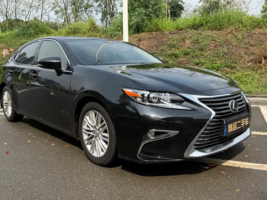 Lexus ES 2017 200 30th Anniversary Edition купить на сайте DeffCars
