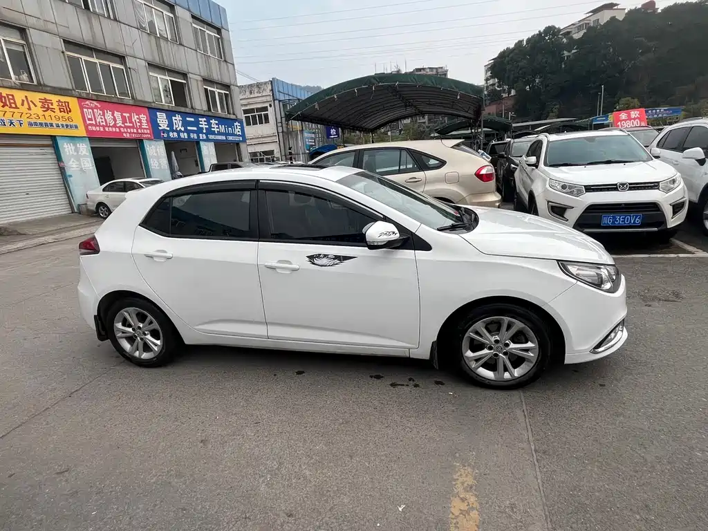 MG5 2014 1.5T automatic luxury model купить на сайте DeffCars