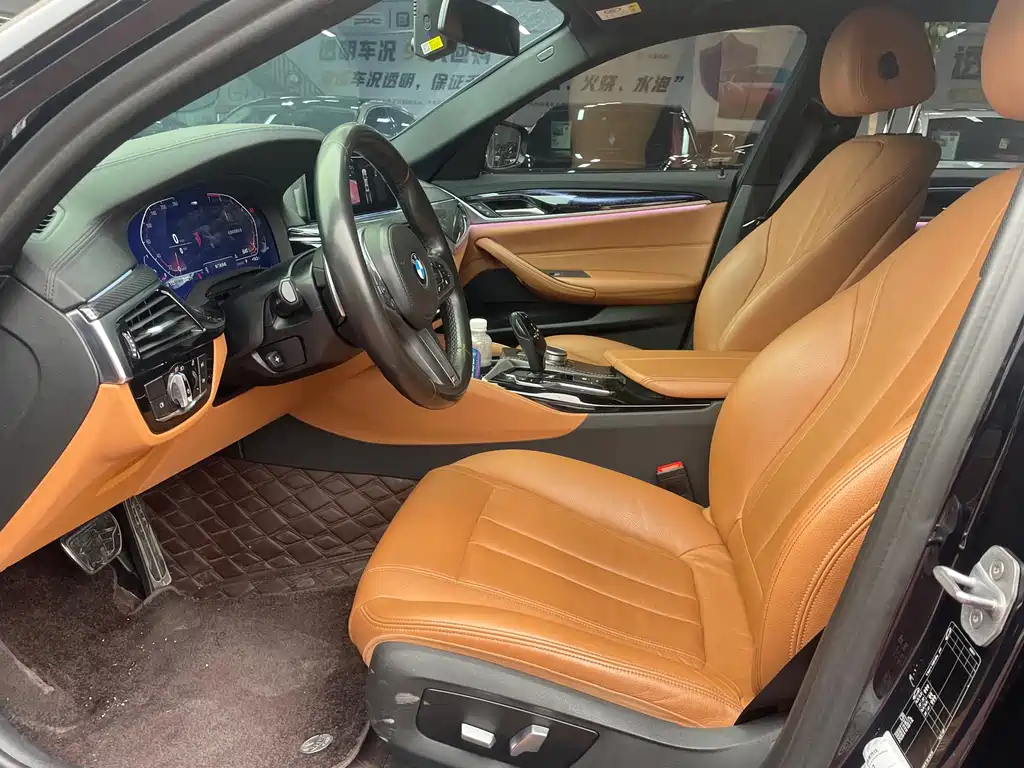 BMW 5 Series 2020 530Li Leading M Sports Package купить на сайте DeffCars