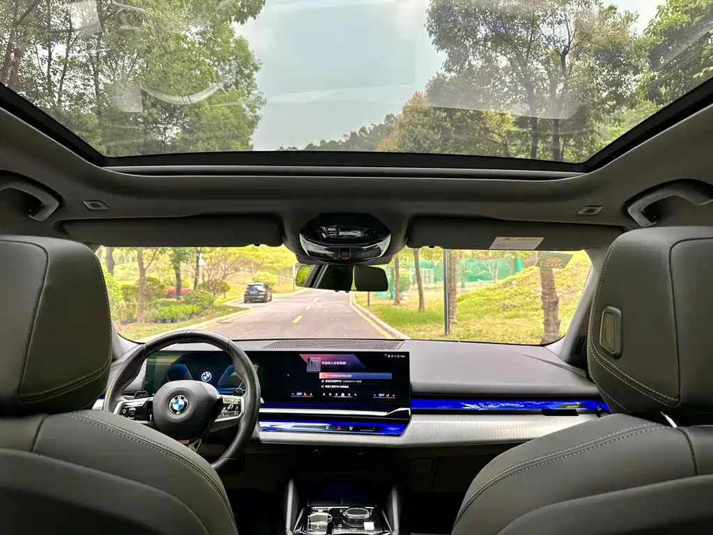BMW 5 Series Imported 2024 525i M Sports Package купить на сайте DeffCars