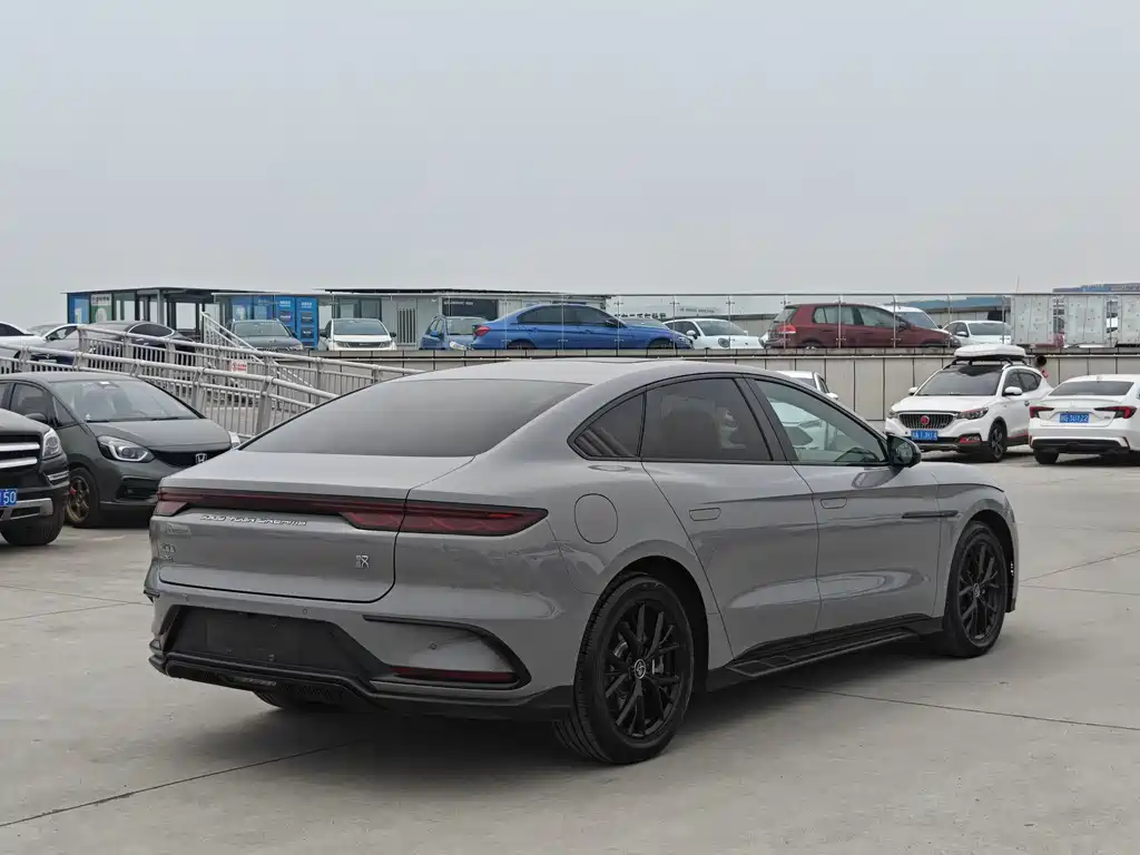 Han 2025 DM-i 125KM Elite Type купить на сайте DeffCars