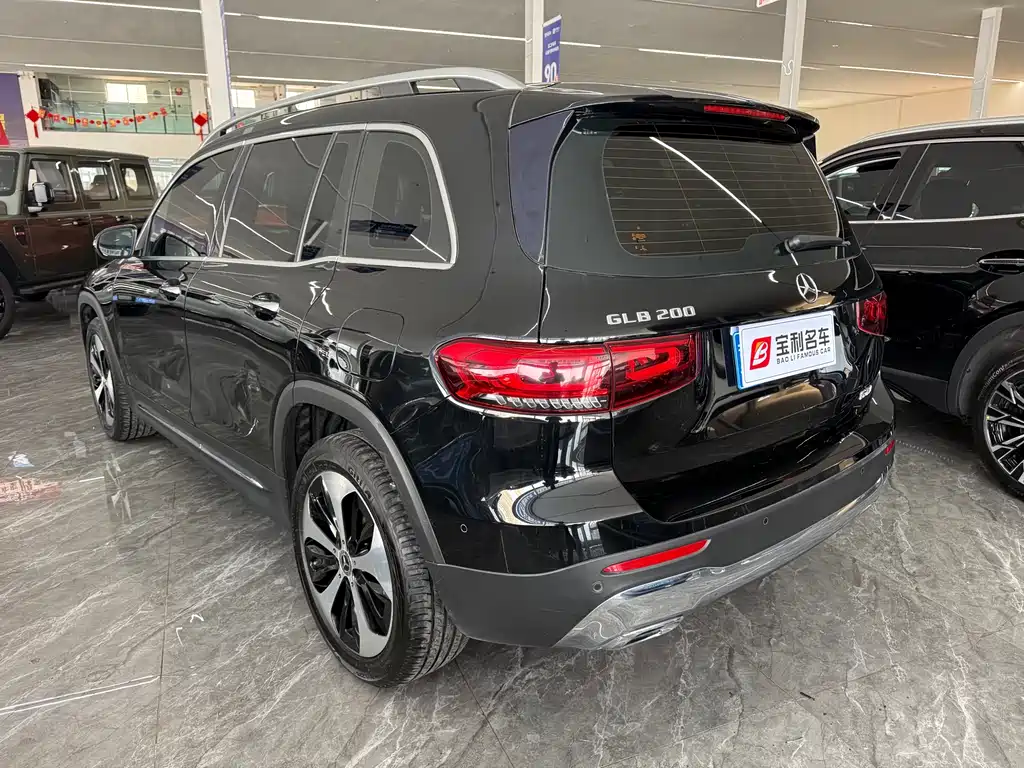 Mercedes-Benz GLB 2022 facelift GLB 200 fashion model купить на сайте DeffCars