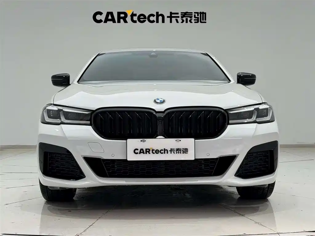 BMW 5 Series 2022 facelift 2 530Li leading M sports package купить на сайте DeffCars