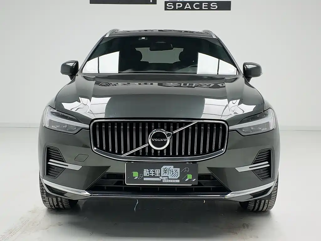 Volvo XC60 2022 B5 four-wheel drive Zhiyi Luxury Edition купить на сайте DeffCars