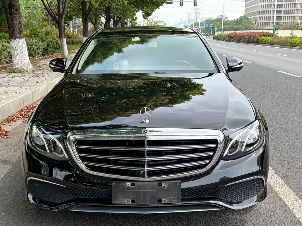 Mercedes-Benz E-Class 2020 E 300 L Fashion купить на сайте DeffCars