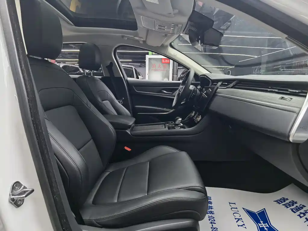 Jaguar XFL 2023 XFL 2.0T P200 2WD Elite Deluxe Edition купить на сайте DeffCars