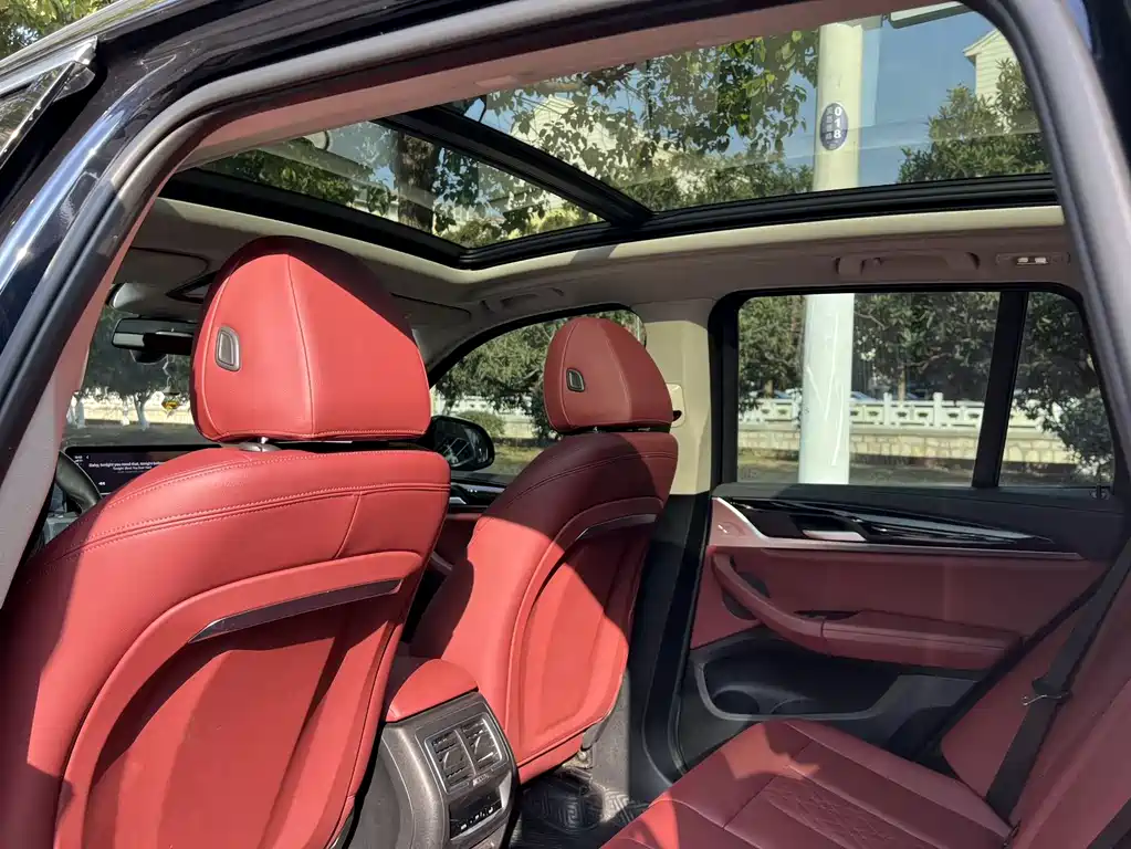 BMW X3 2022 facelift xDrive25i M sports package купить на сайте DeffCars
