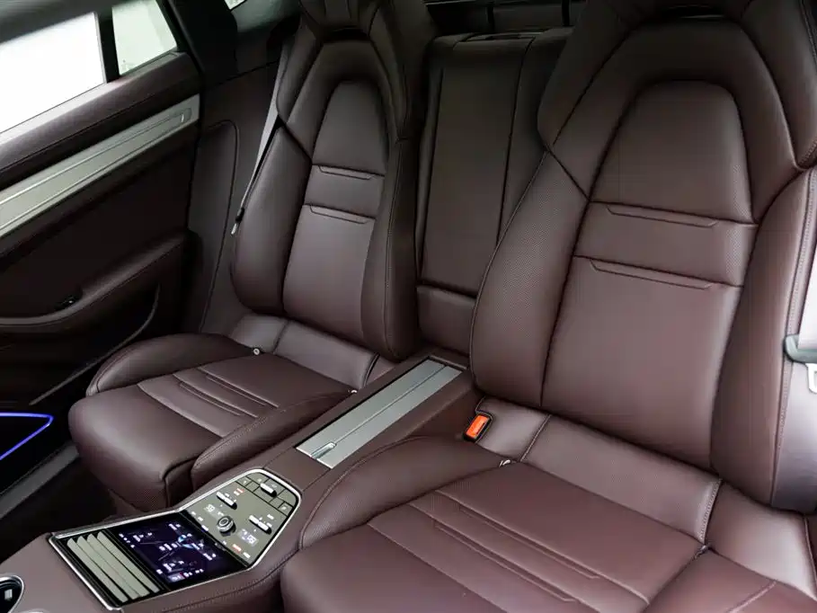 Panamera 2023 facelift Panamera Executive Extended Platinum Edition 2.9T купить на сайте DeffCars