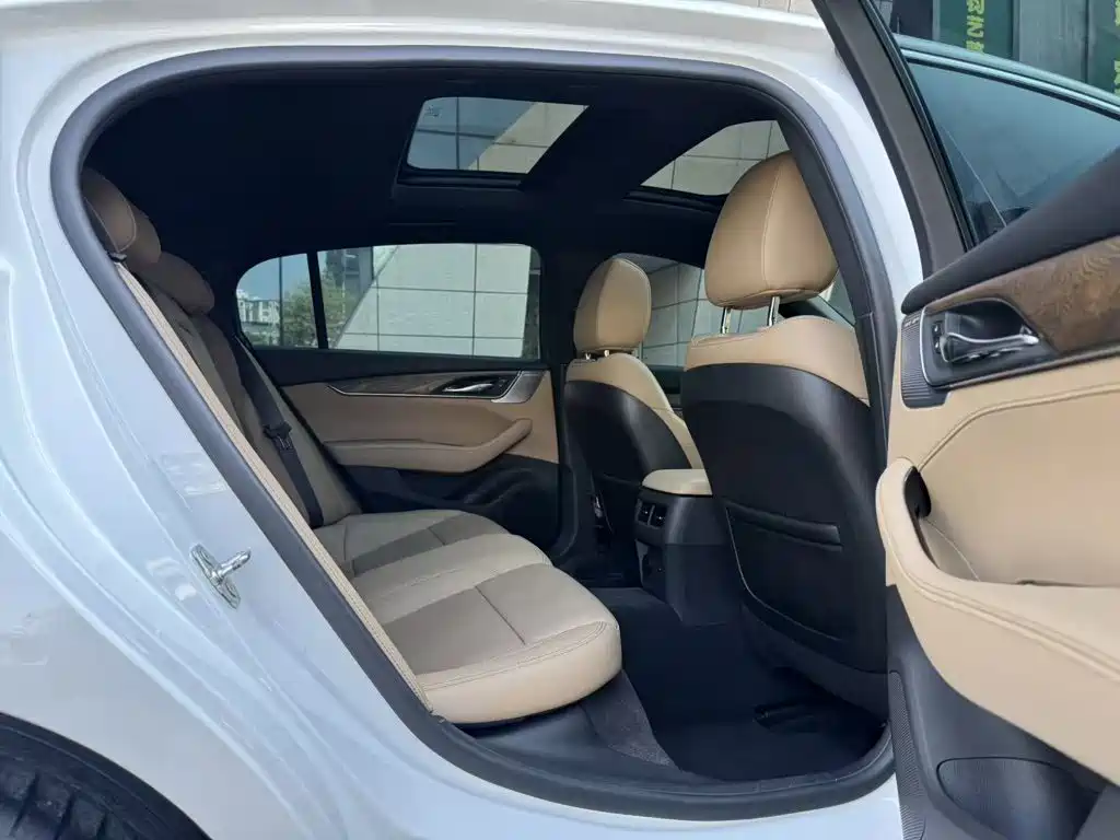 Cadillac CT5 2021 28T Premium Model купить на сайте DeffCars
