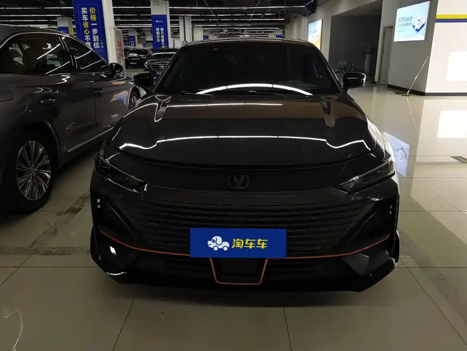 Changan UNI-V 2022 1.5T sports version купить на сайте DeffCars