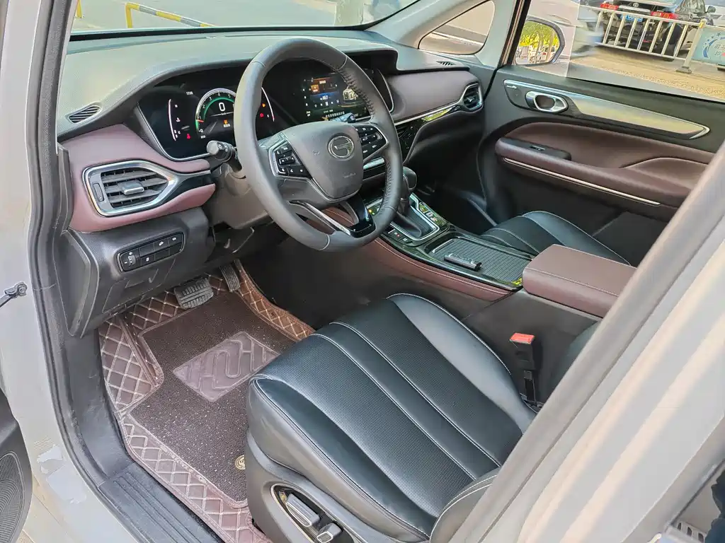 Trumpchi M6 2023 PRO 270T DCT Exclusive Edition купить на сайте DeffCars