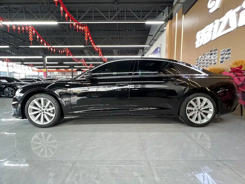 Audi A6L 2024 45 TFSI Premium Dynamic Model купить на сайте DeffCars