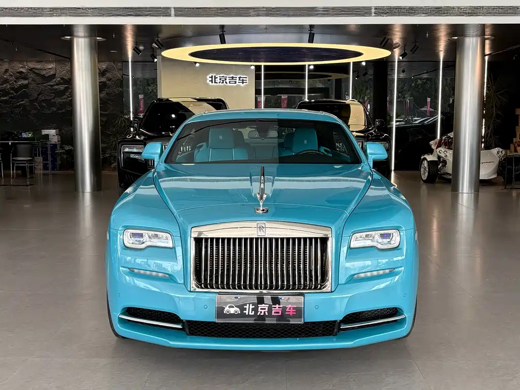 Wraith 2018 6.6T standard model купить на сайте DeffCars