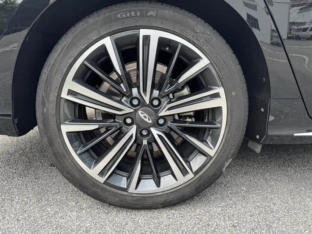 Arrizo 8 2022 1.6T DCT Ya купить на сайте DeffCars