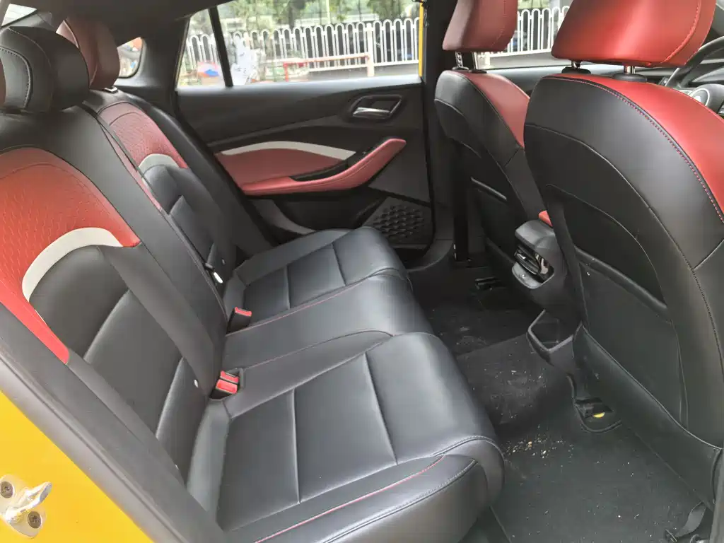 MG5 2021 180DVVT CVT Youth Deluxe Edition купить на сайте DeffCars