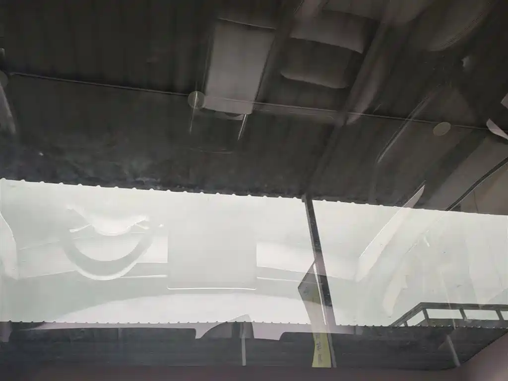 Model Y 2023 rear-wheel drive version купить на сайте DeffCars