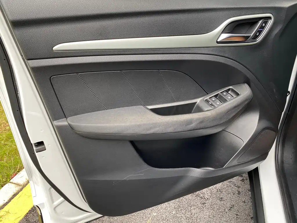 MG ZS 2020 180DVVT Automatic Lite купить на сайте DeffCars