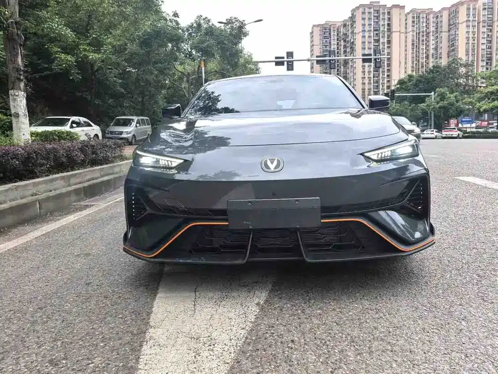 Changan UNI-V 2025 1.5T 500Bar premium sports model купить на сайте DeffCars