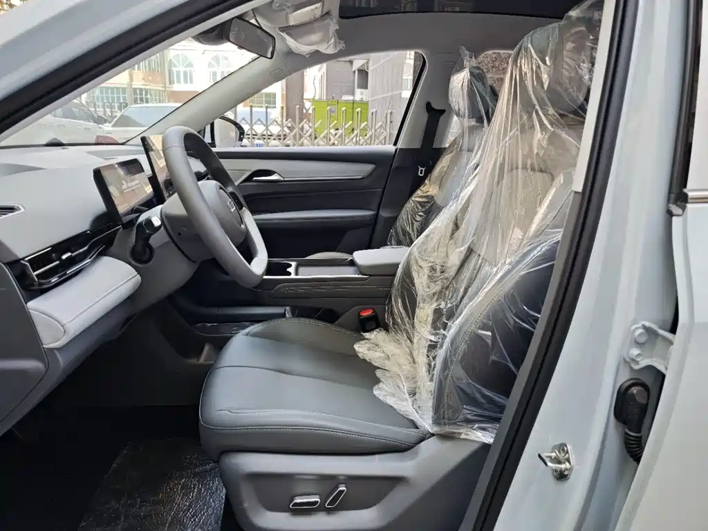 Yueyi 03 2025 model 445km Xinyue version купить на сайте DeffCars