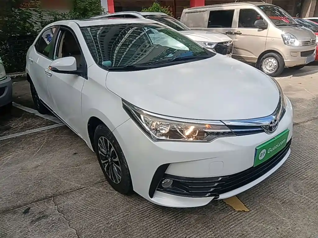 Corolla 2017 facelift 1.2T S-CVT GL-i купить на сайте DeffCars