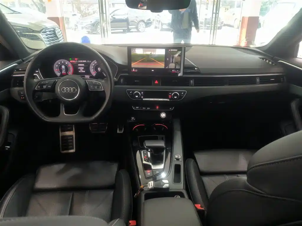 Audi A4L 2023 40 TFSI luxury and dynamic model купить на сайте DeffCars