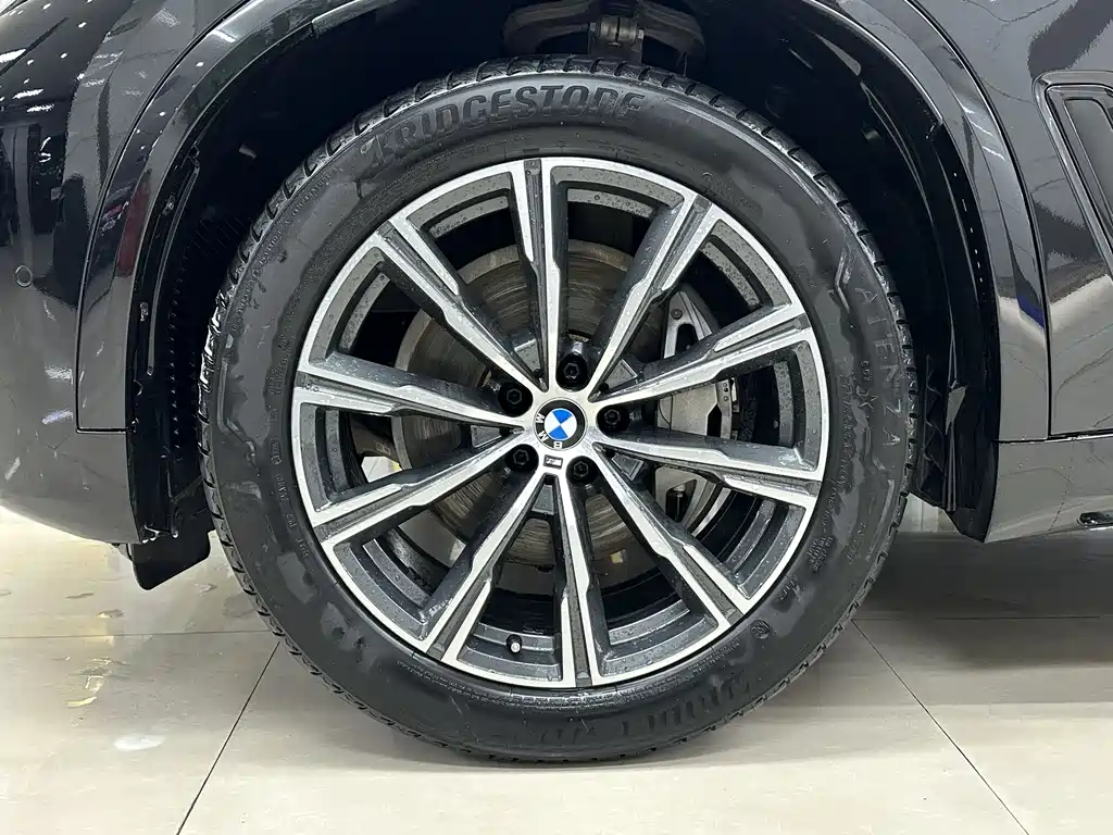 BMW X5 imported 2019 xDrive40i M sports package купить на сайте DeffCars