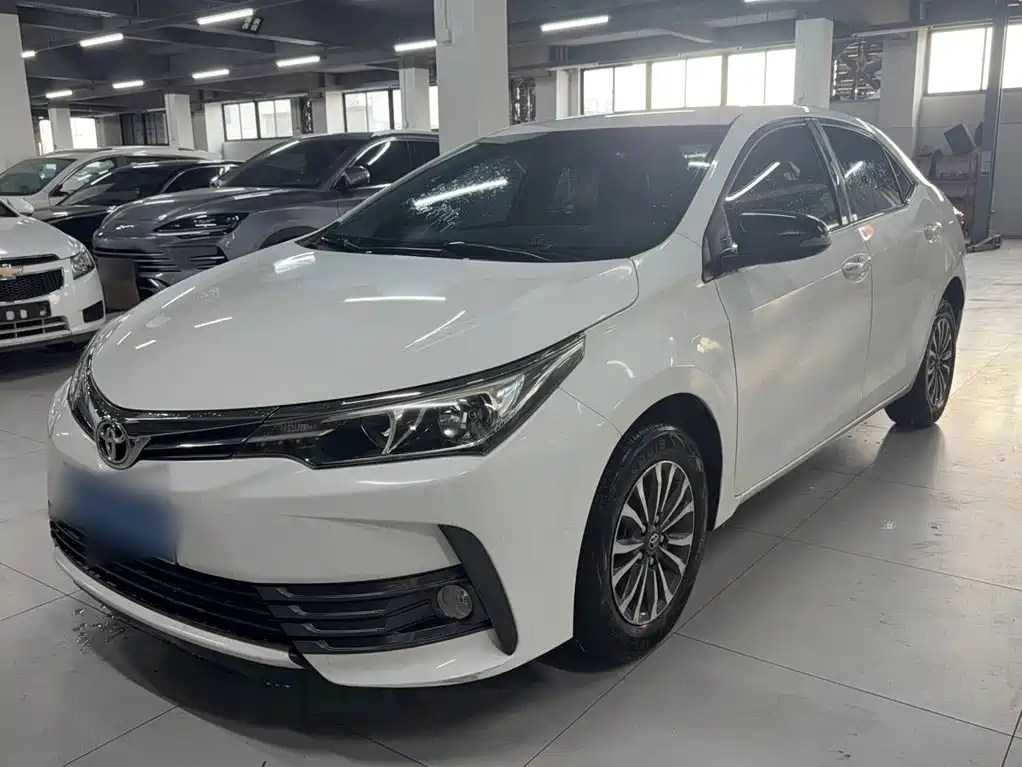 Corolla 2017 facelift 1.2T S-CVT GL купить на сайте DeffCars