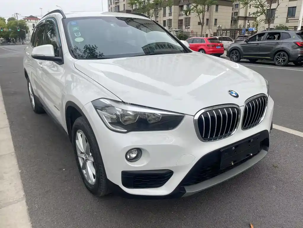 BMW X1 2018 sDrive18Li Exclusive Model купить на сайте DeffCars