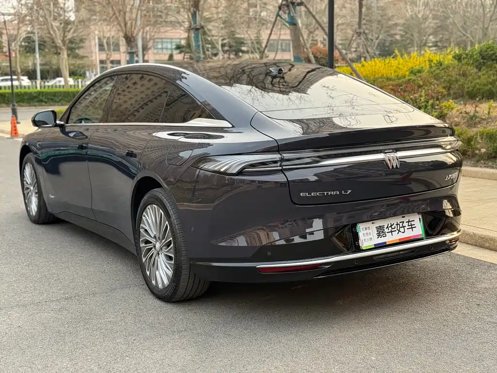 Buick Zhijing L7 2025 Aivia купить на сайте DeffCars