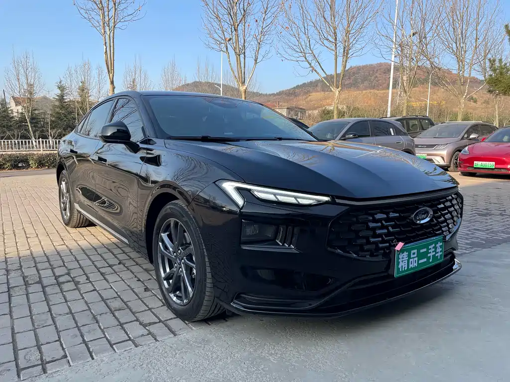 Mondeo 2025 2.0T EcoBoost Luxury купить на сайте DeffCars