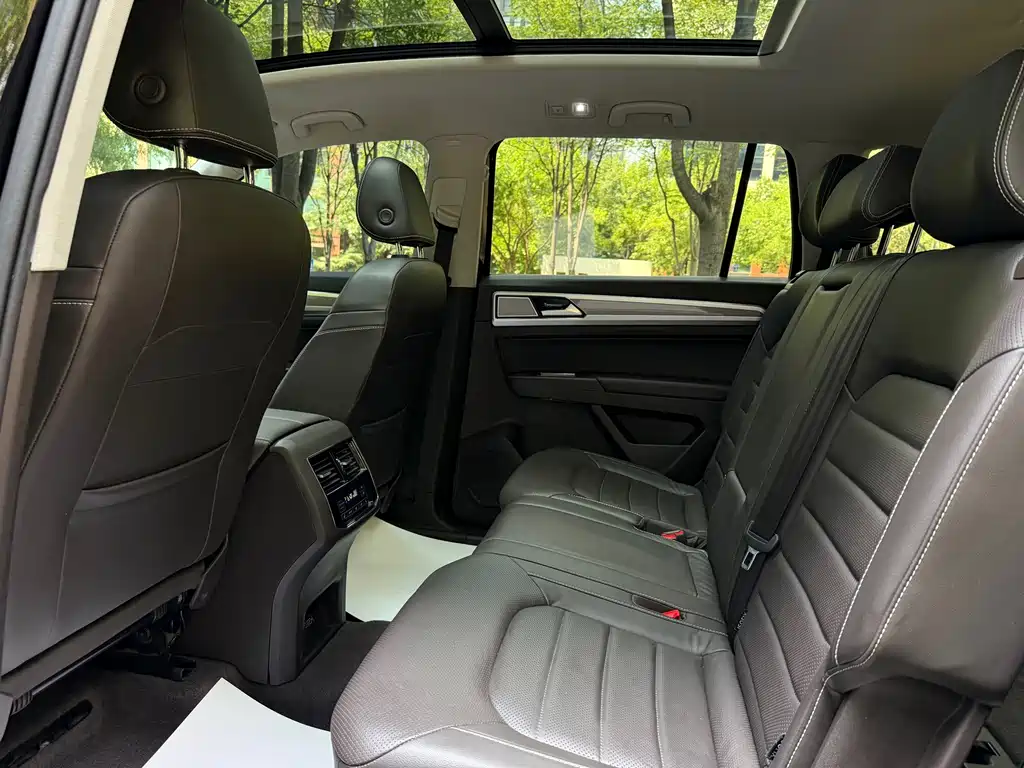 TERAMONT 2020 380TSI four-wheel drive luxury version National VI купить на сайте DeffCars