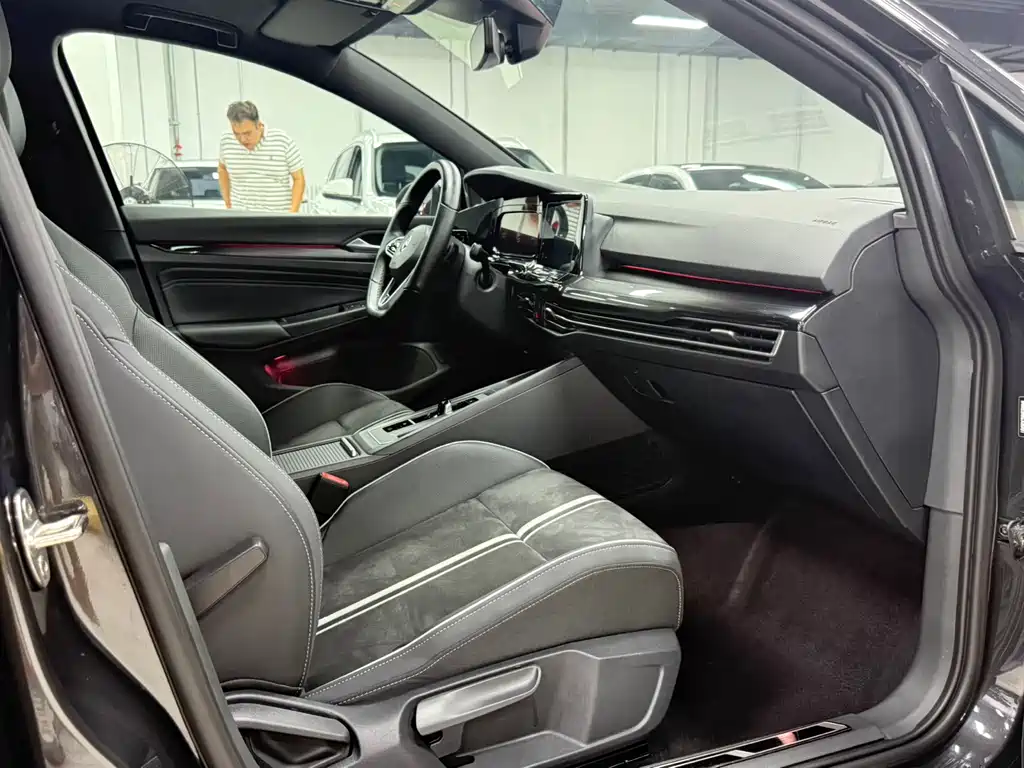 Golf 2021 280TSI DSG R-Line купить на сайте DeffCars