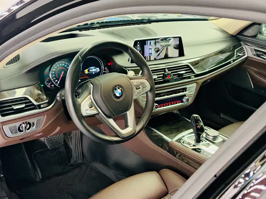 BMW 7 Series 2018 730Li Exclusive Excellence Package купить на сайте DeffCars