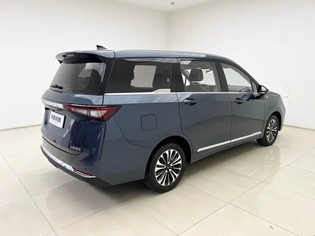Wuling Jiachen 2022 1.5T CVT exclusive flagship model купить на сайте DeffCars