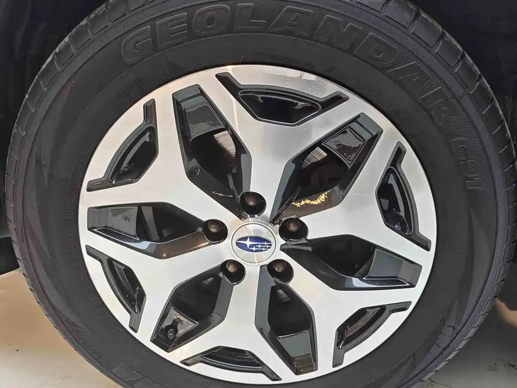 Forester 2022 2.0i AWD Deluxe Edition EyeSight купить на сайте DeffCars