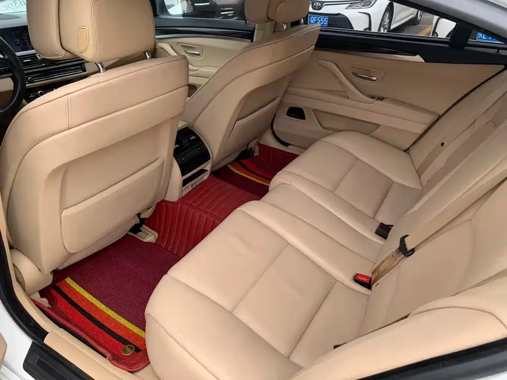 BMW 5 Series 2012 535Li Leading Model купить на сайте DeffCars