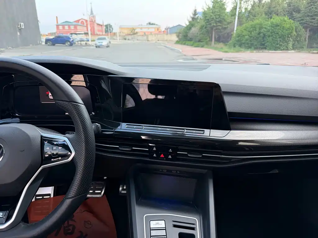 Golf 2023 280TSI DSG R-Line купить на сайте DeffCars