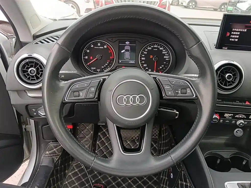 Audi A3 2018 30th Anniversary Model Sportback 35 TFSI Fashion Model купить на сайте DeffCars