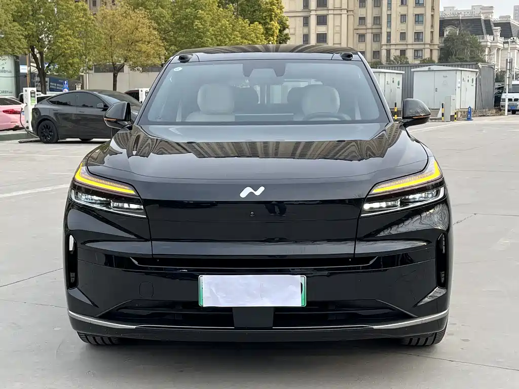 Ledo L90 2025 Max six-seater version купить на сайте DeffCars